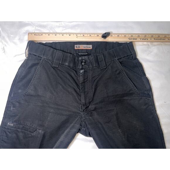 5.11 Tactical Pants Size 30x32 (29.5”) Black Cargo Canvas Military Utility READ - Picture 4 of 12